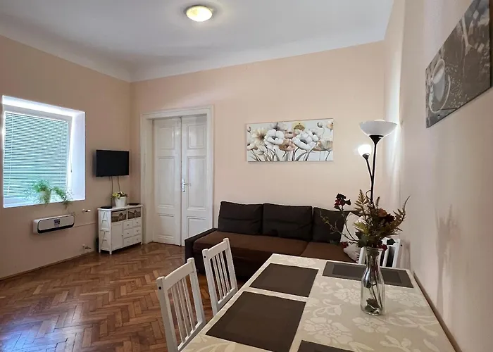 アパート Bright & Light *